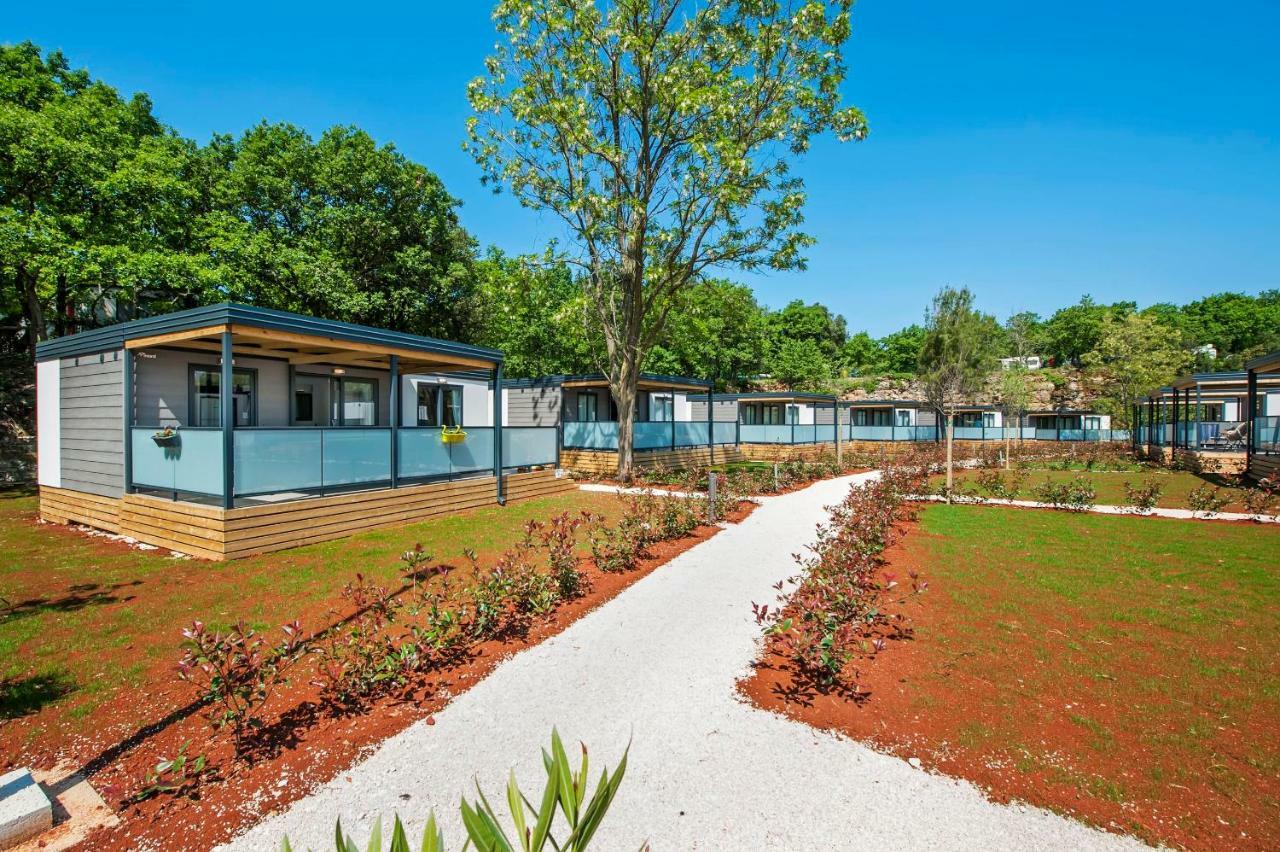 Eurocamp Mobile Homes At Fkk Nudist Campsite Solaris Tar-Vabriga Exterior photo